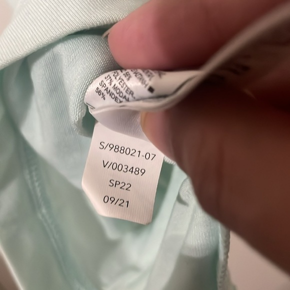 Athleta Stratus II Light Green Short Sleeve Tee Size 3X - Picture 12 of 12